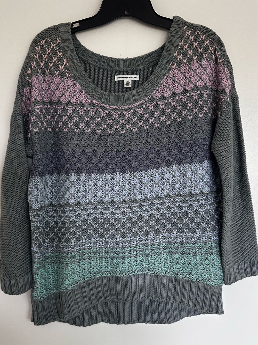 American Eagle Outfitters Gray Crewneck Sweater with Pastel Ombre Stripes